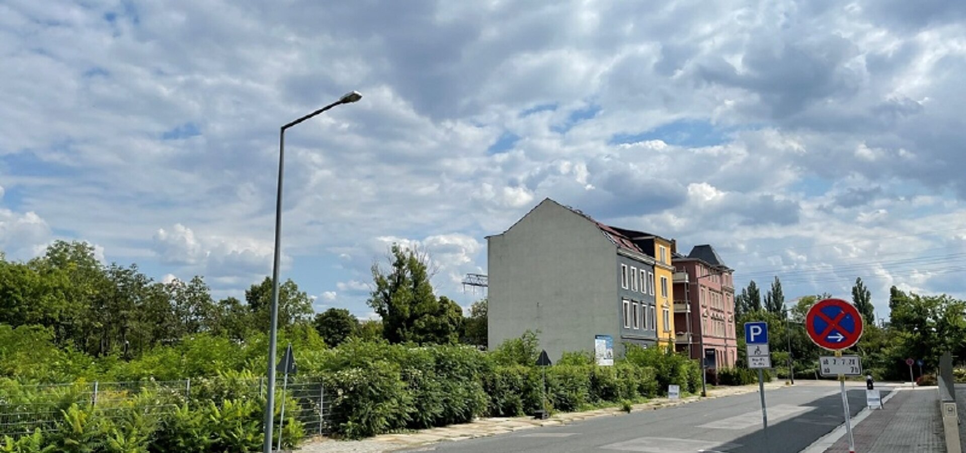 Blick zum Grundstück