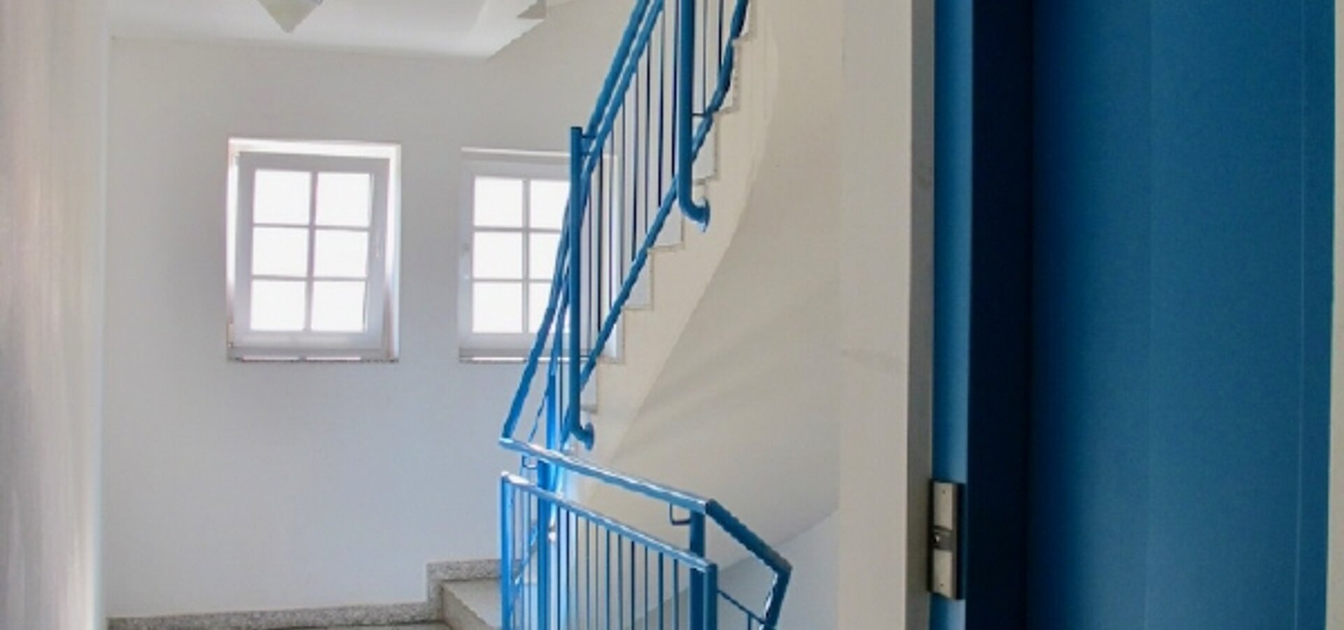 Treppenhaus mit lift