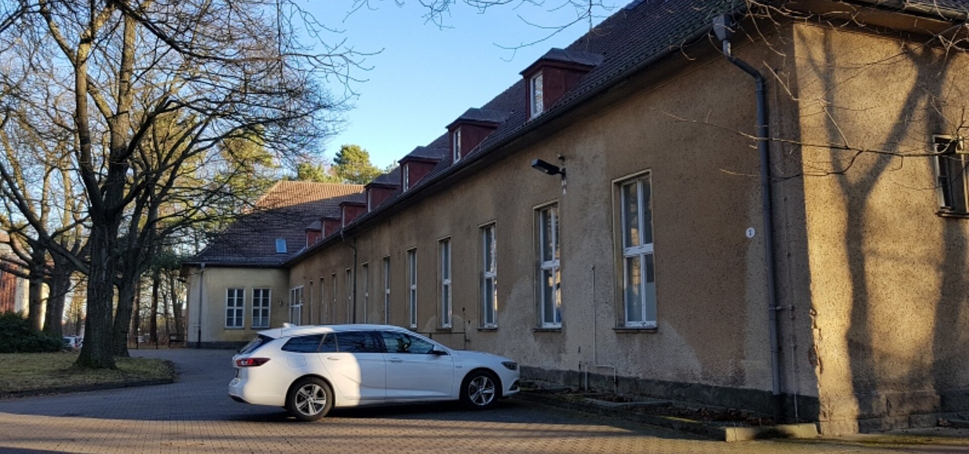 Stellplätze am Objekt