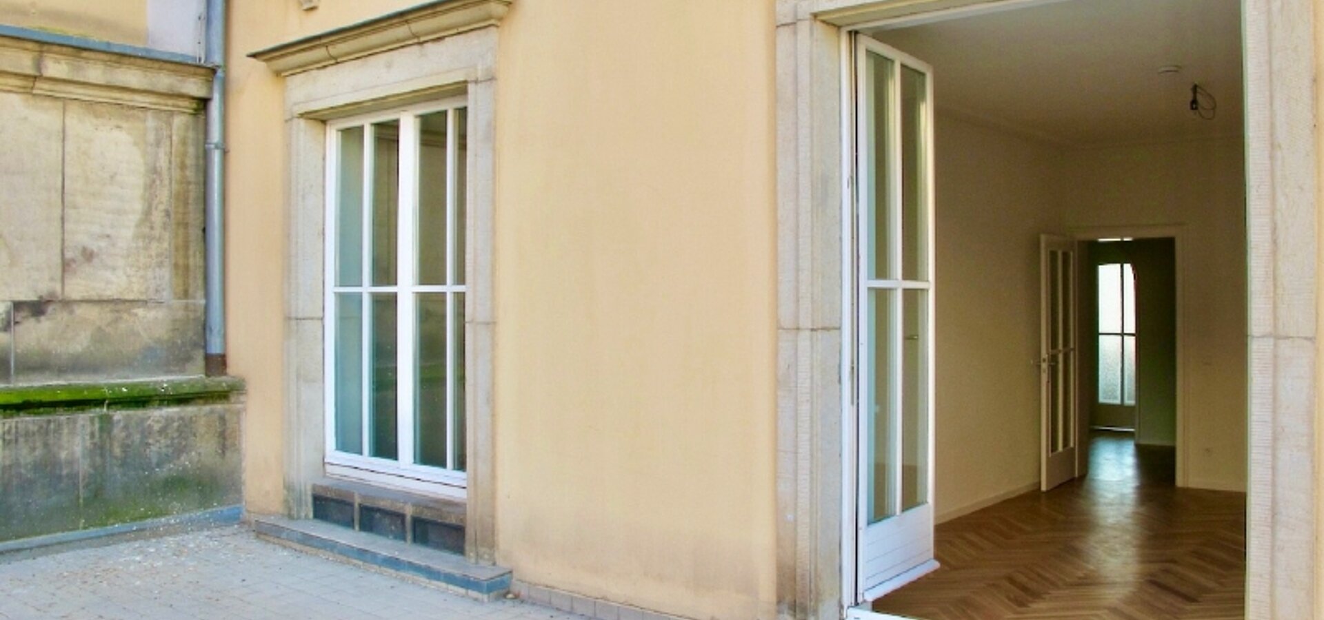 große Terrasse