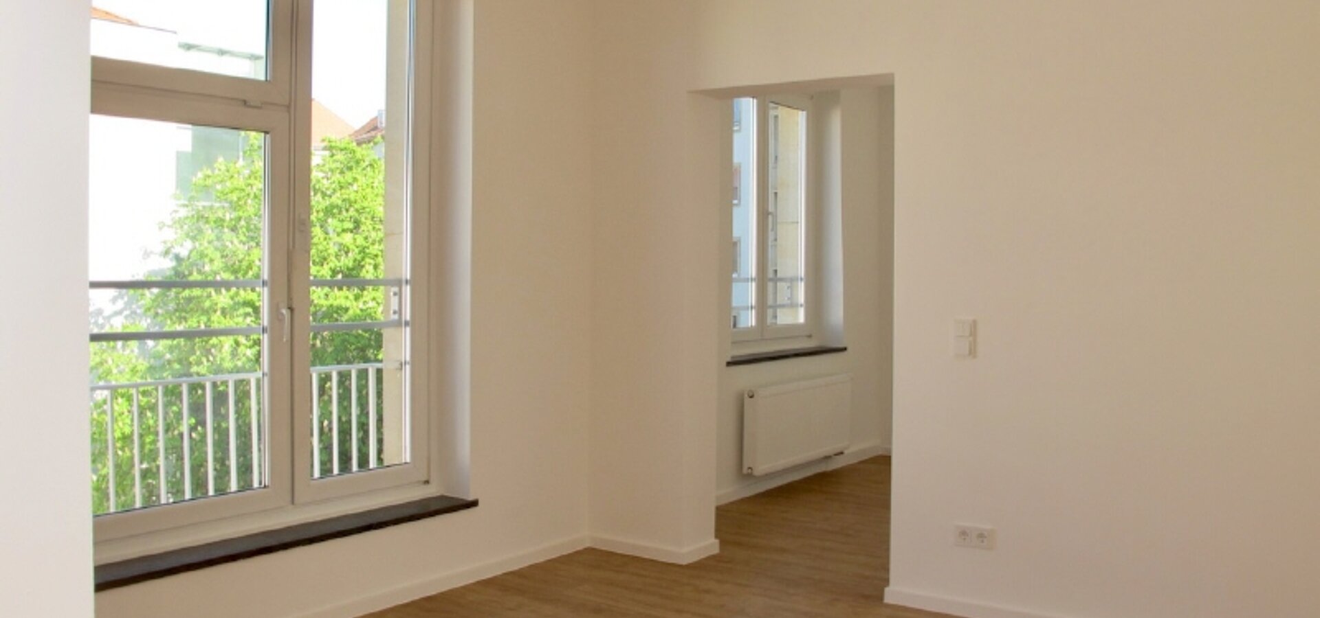 3 Essen - Blick zur Küche