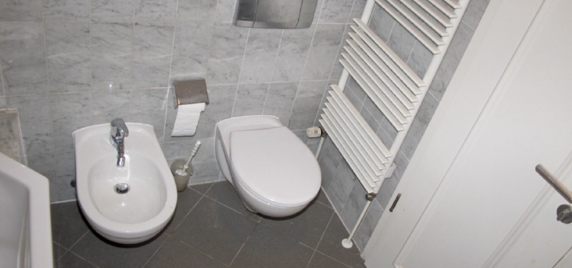 Bad mit Bidet
