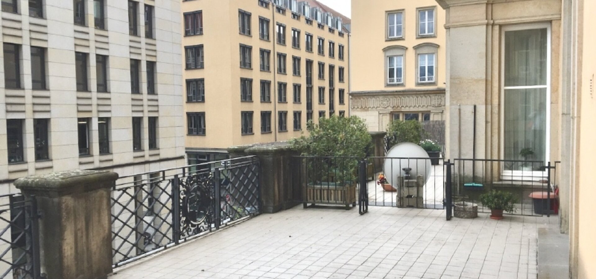 große Terrasse