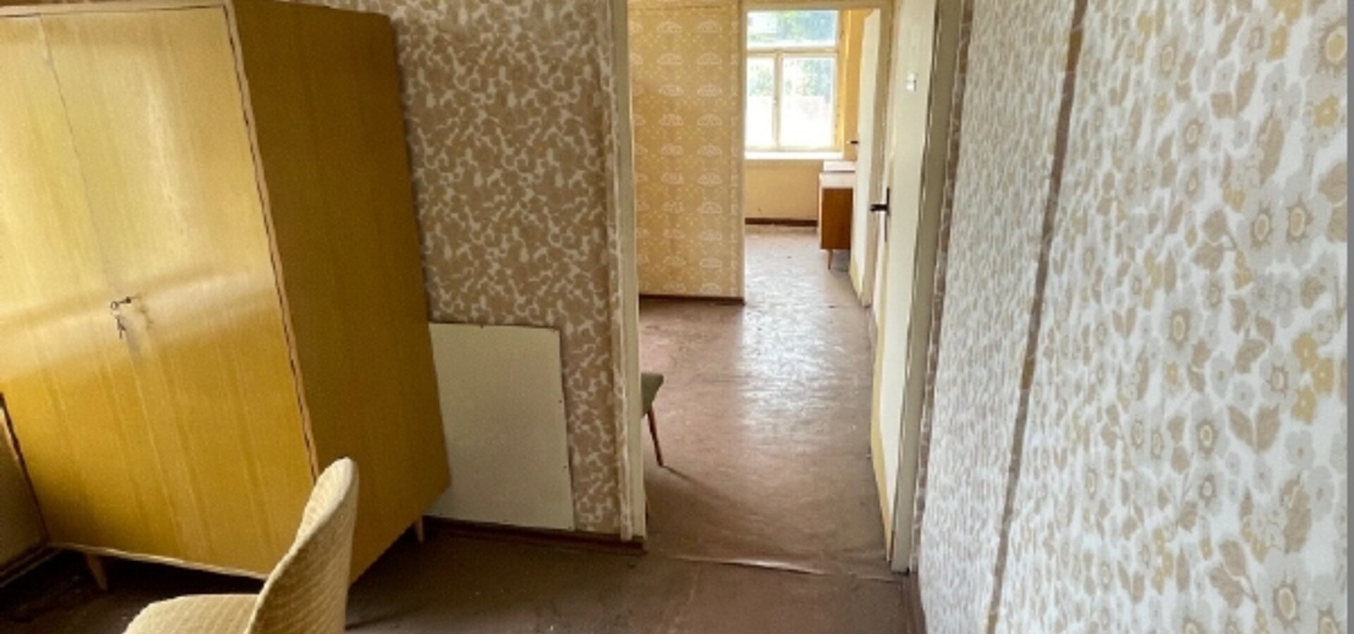 im DG - Büro oder Betriebswohnung (1)