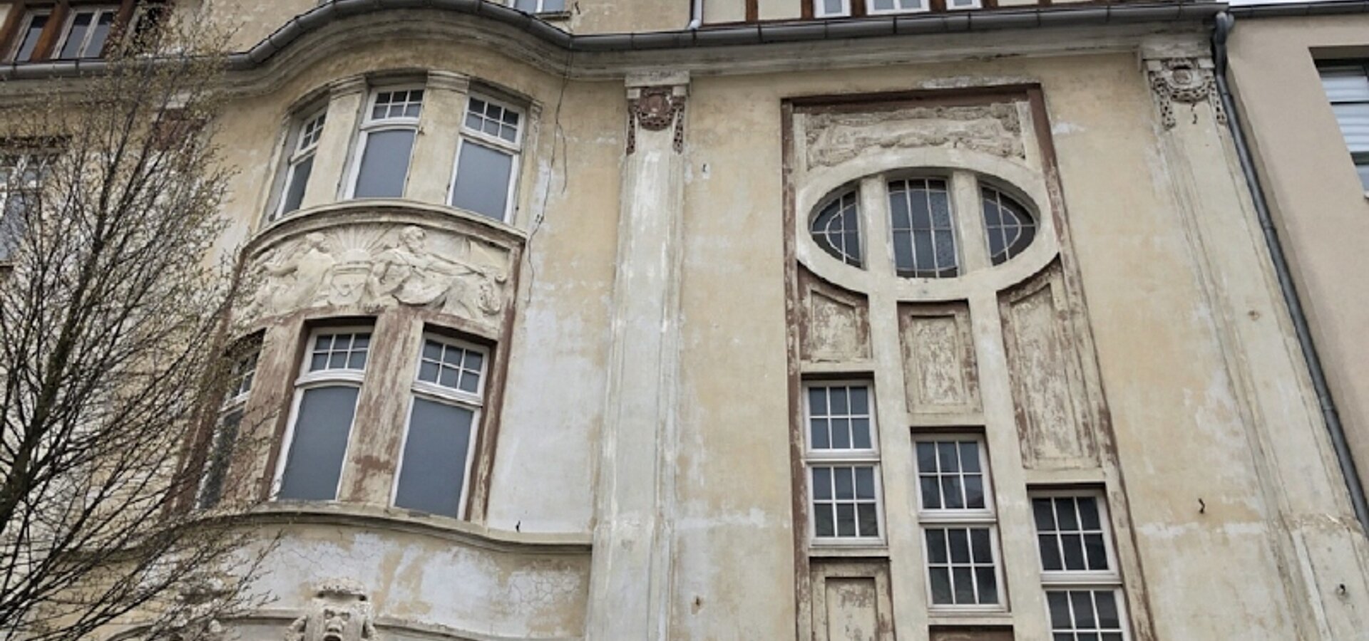 Detail