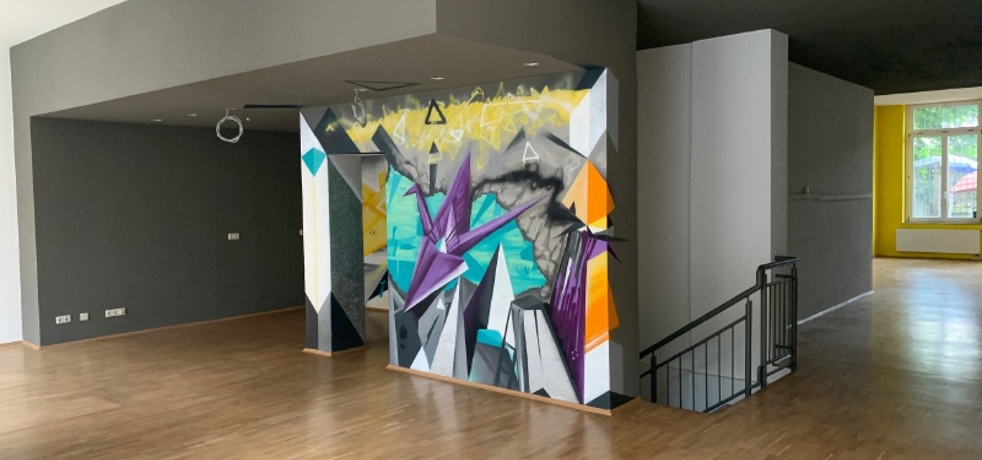 Treppe ins Untergeschoss