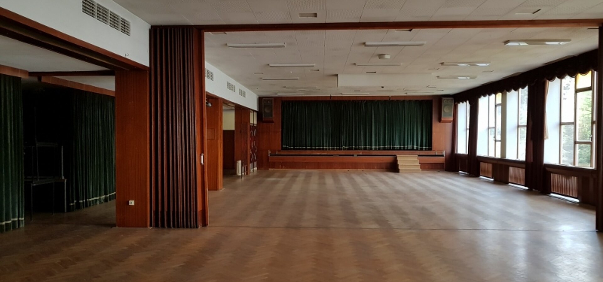 Saal (1)