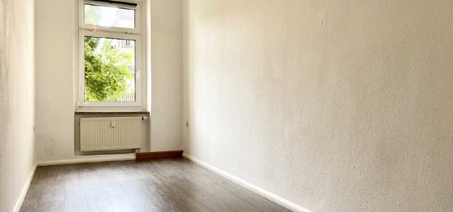 Arbeits- oder Kinderzimmer