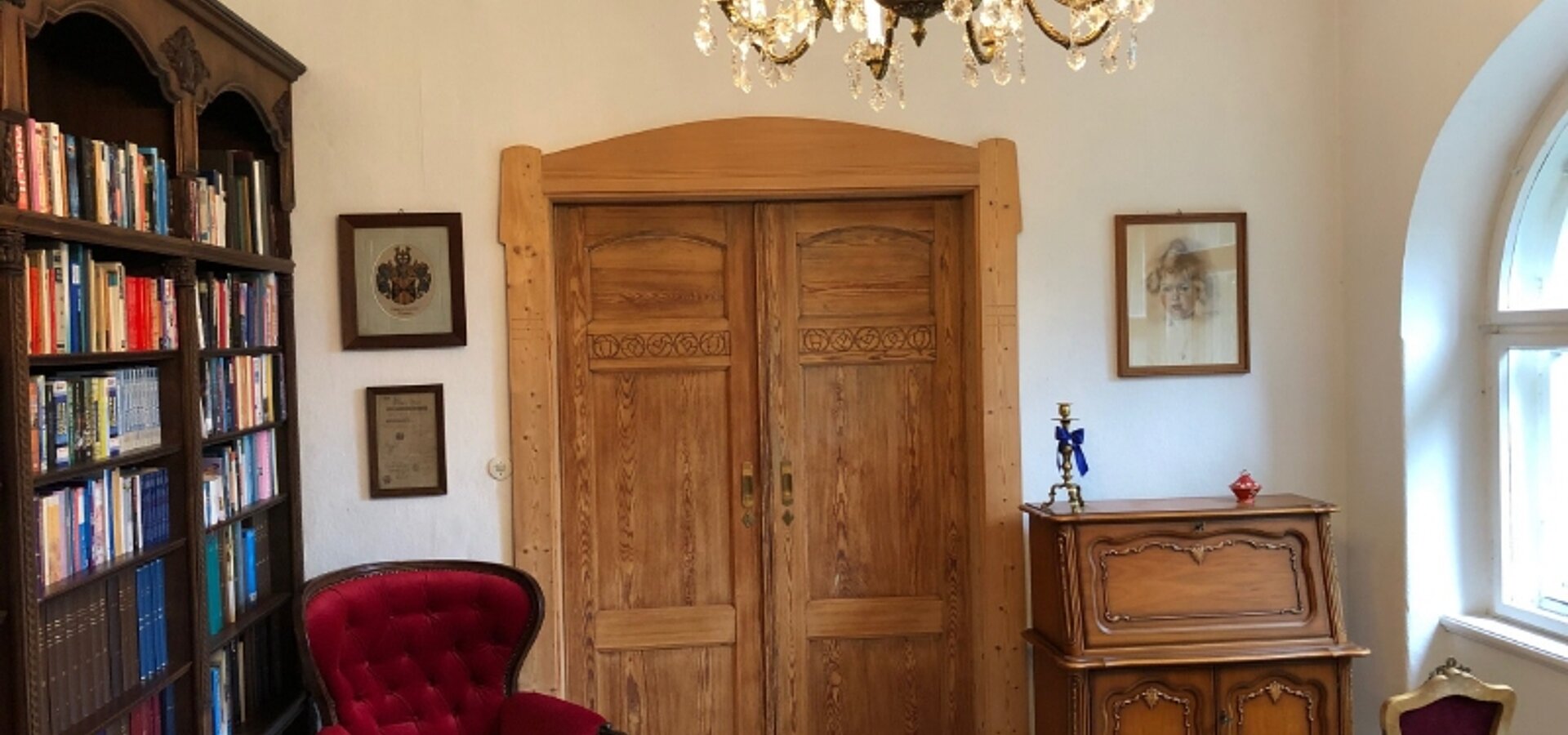 zum Salon