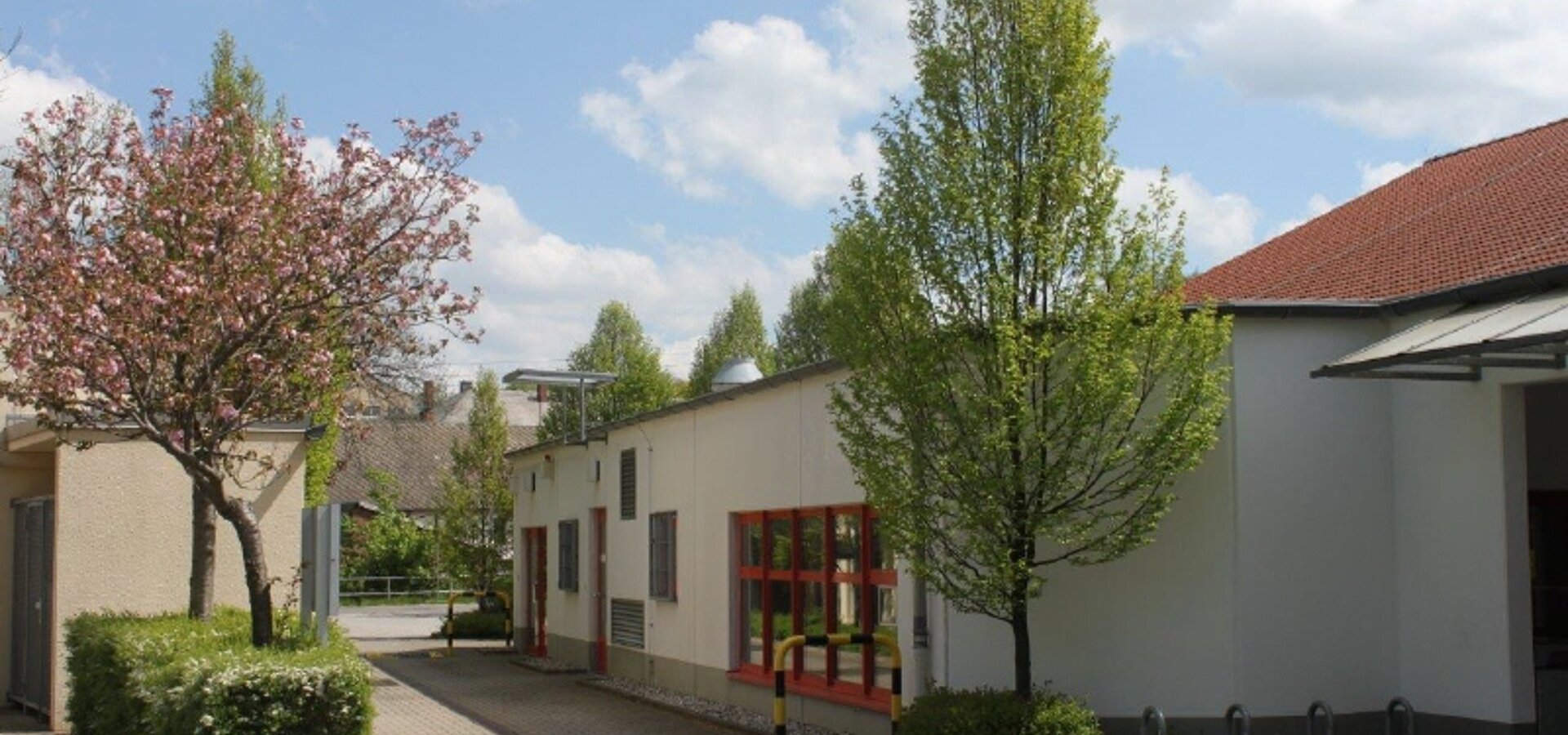 Außenansicht ehemaliger Supermarkt