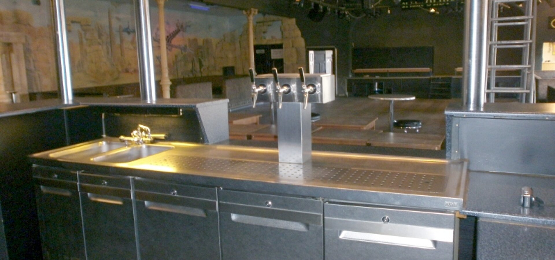 Blick  in den Saal