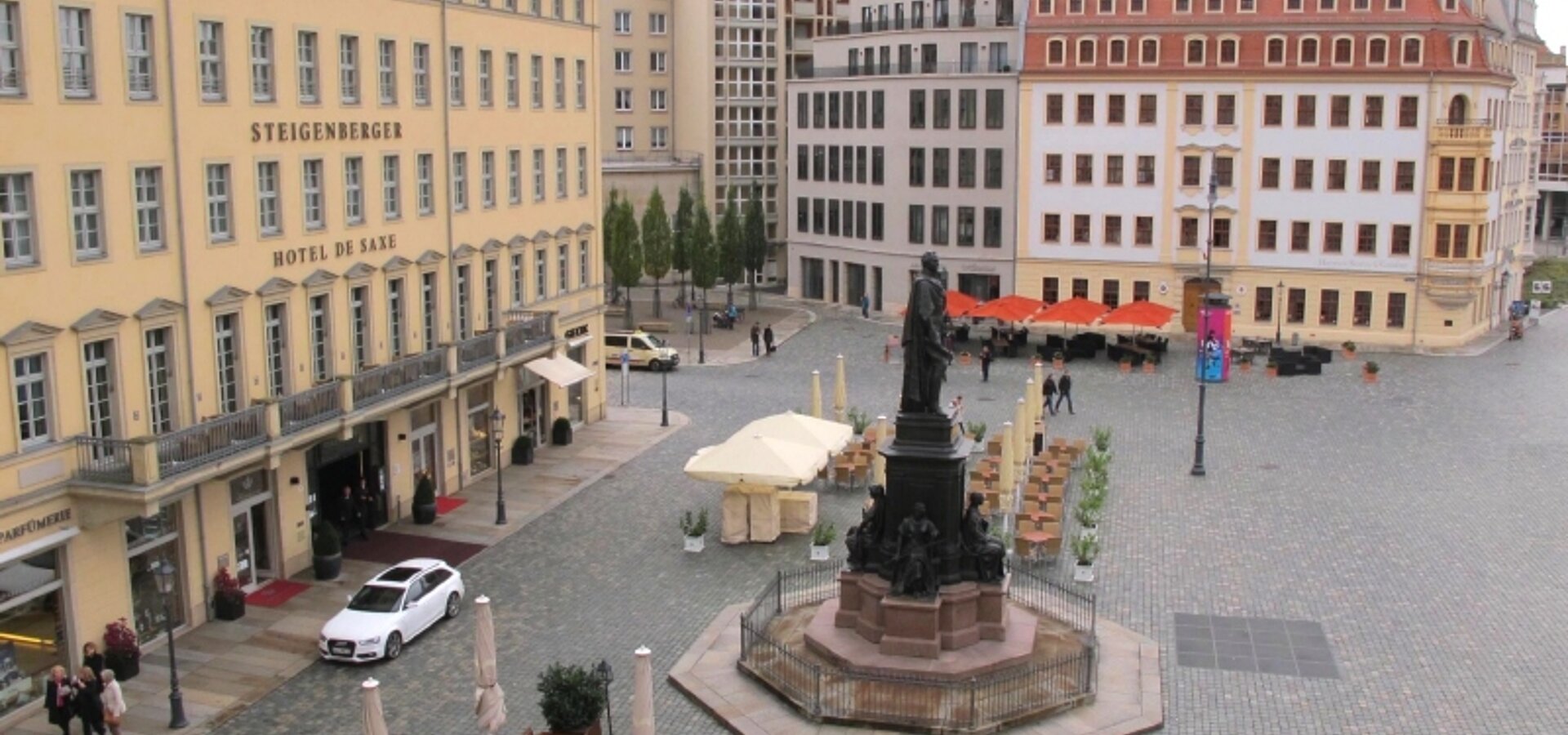 Blick auf den Neumarkt