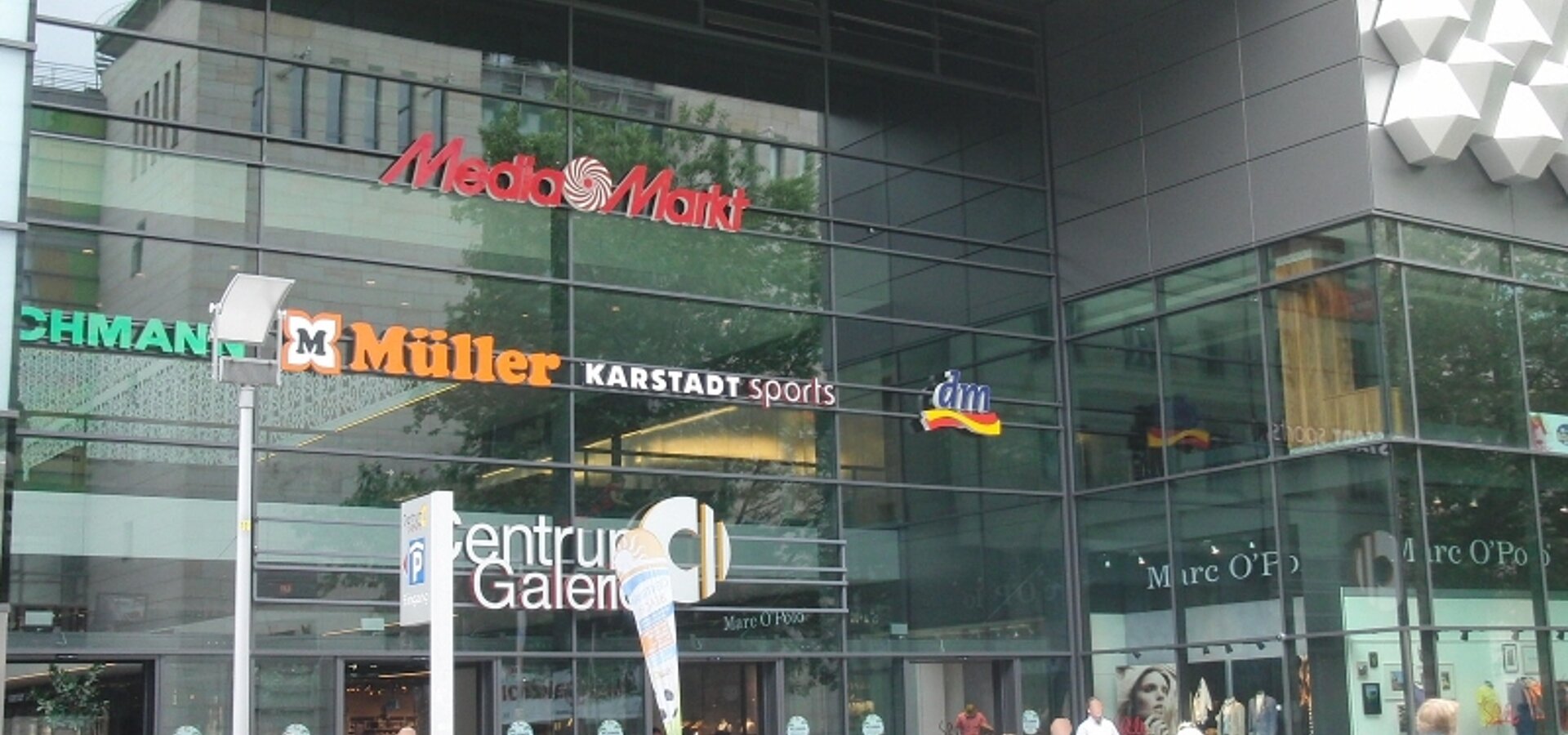 Eingang CentrumGalerie