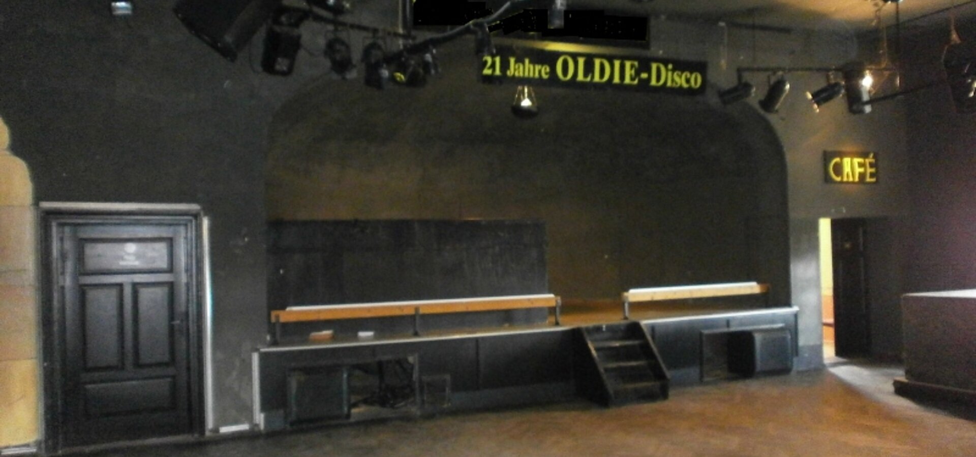 Bühne