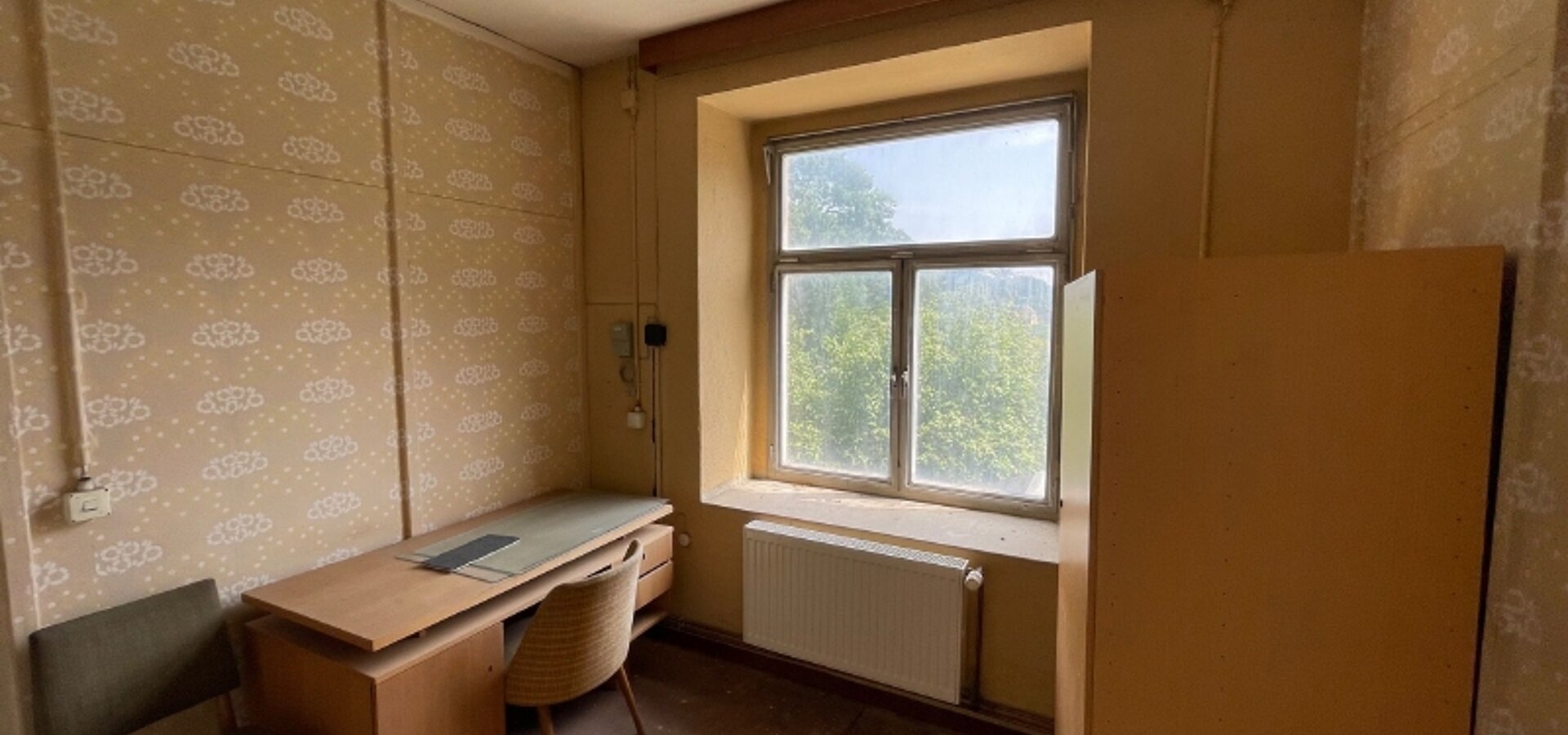 im DG - Büro oder Betriebswohnung (2)
