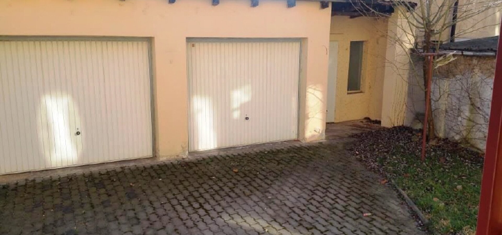 Garagen_Innenhof