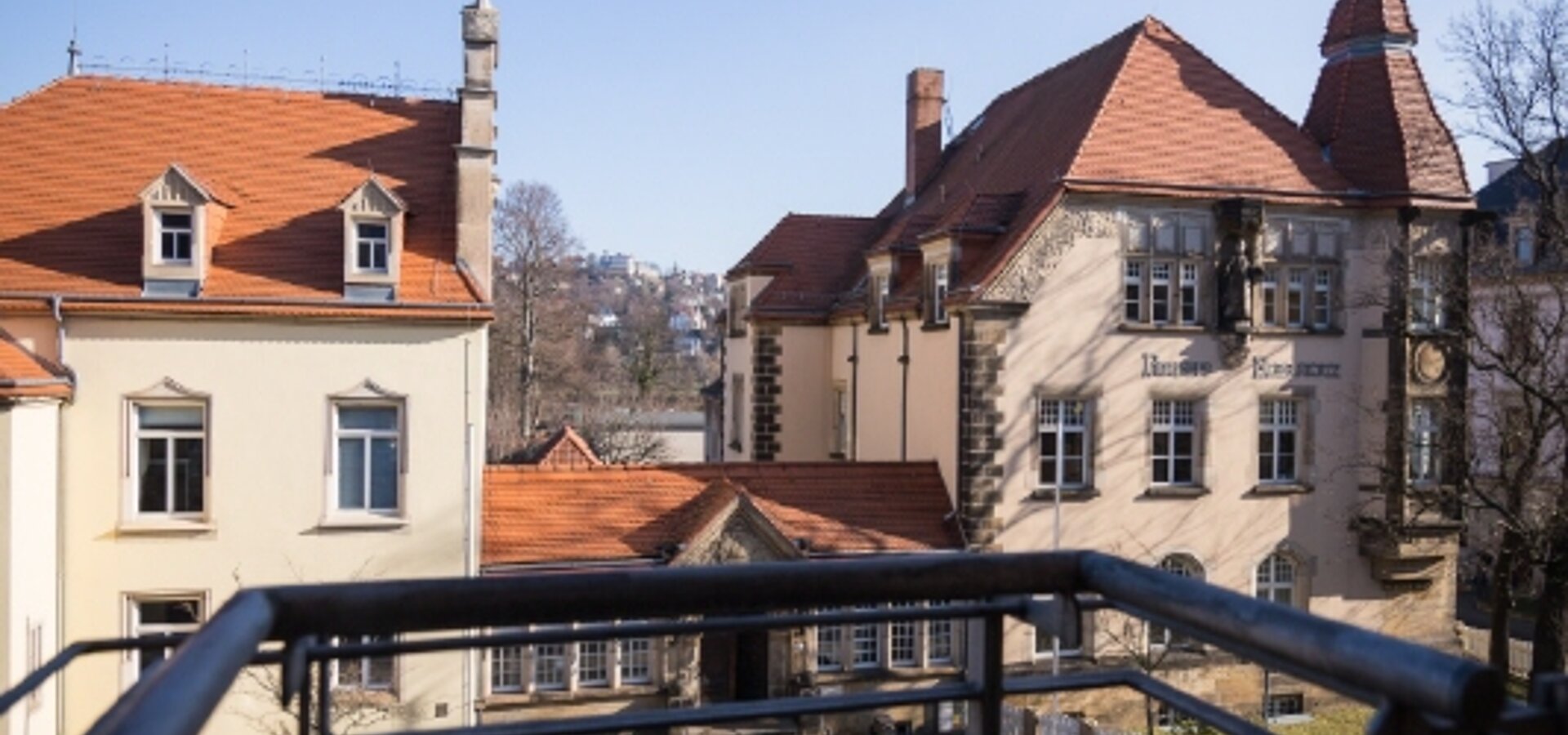 7 mit Austritt