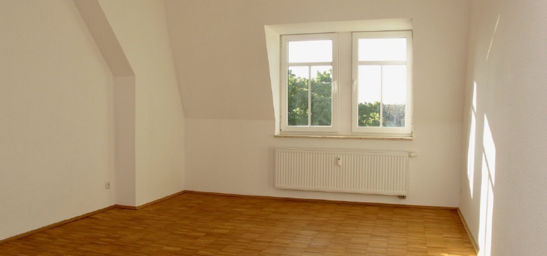 großes Zimmer