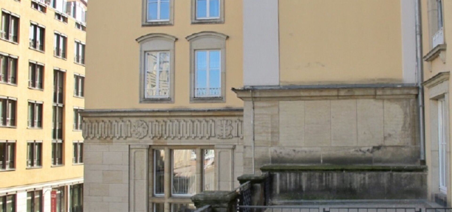 12 Terrasse